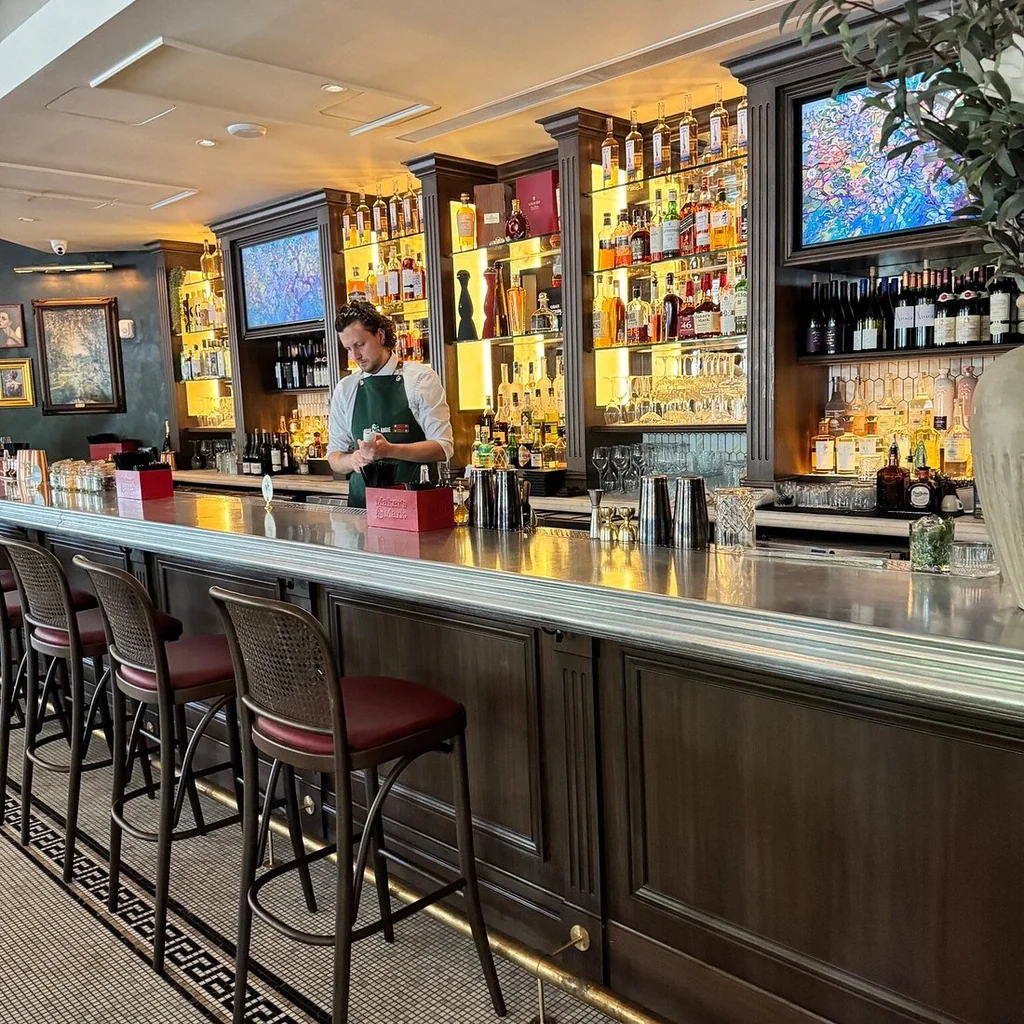 Zinc countertop — bar angie1
